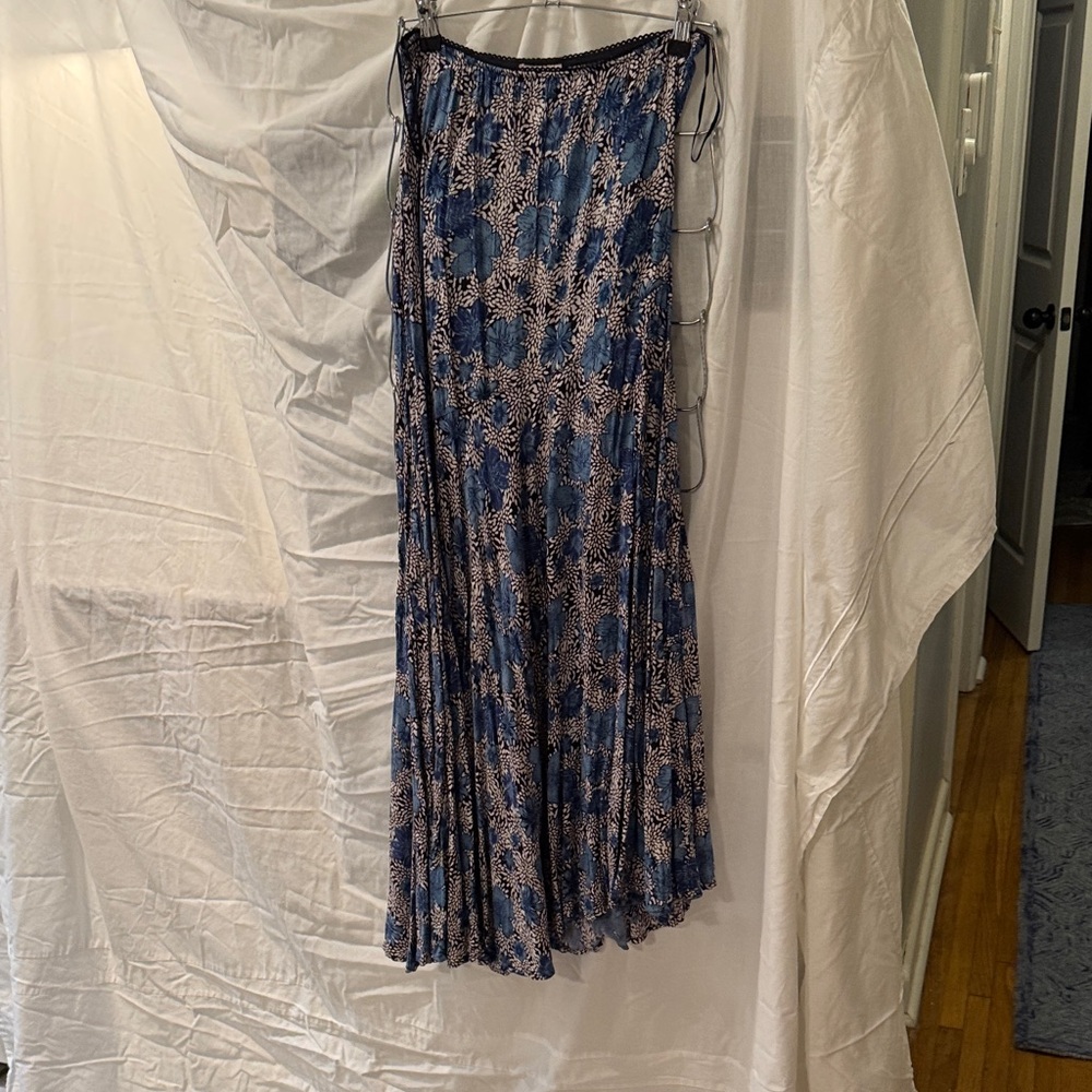 Lola Blue Floral Maxi Skirt